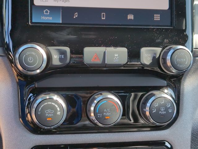 2025 Ram 3500 Tradesman photo 15