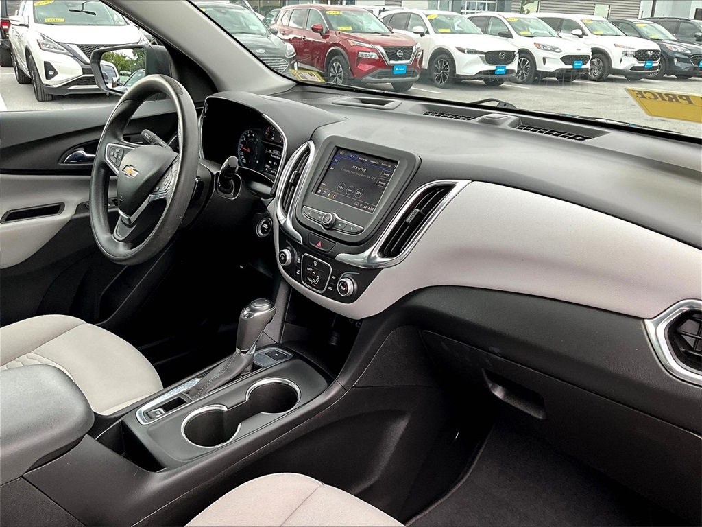 2021 Chevrolet Equinox LS photo 13