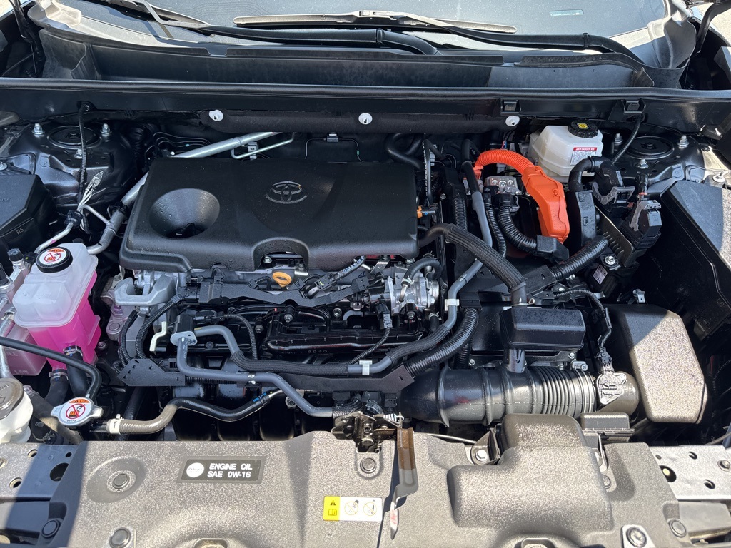 2022 Toyota RAV4 Hybrid Limited photo 16