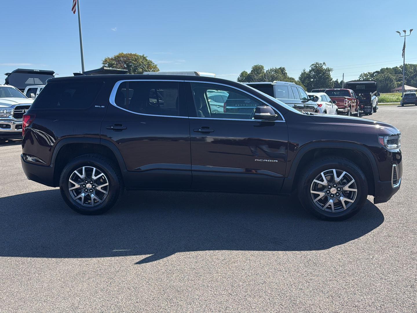 2020 Gmc Acadia SLE photo 4