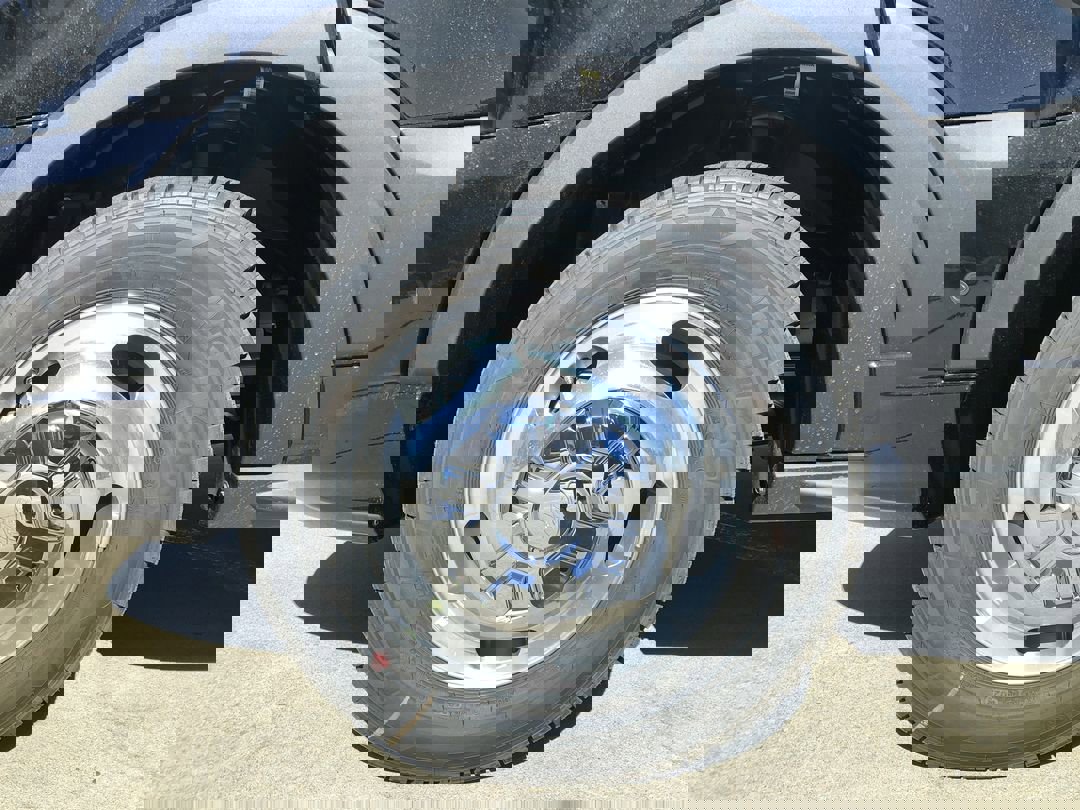 2025 Ford Transit photo 24