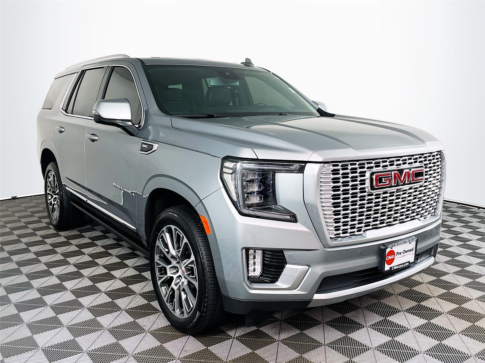 2023 GMC Yukon Denali's photo