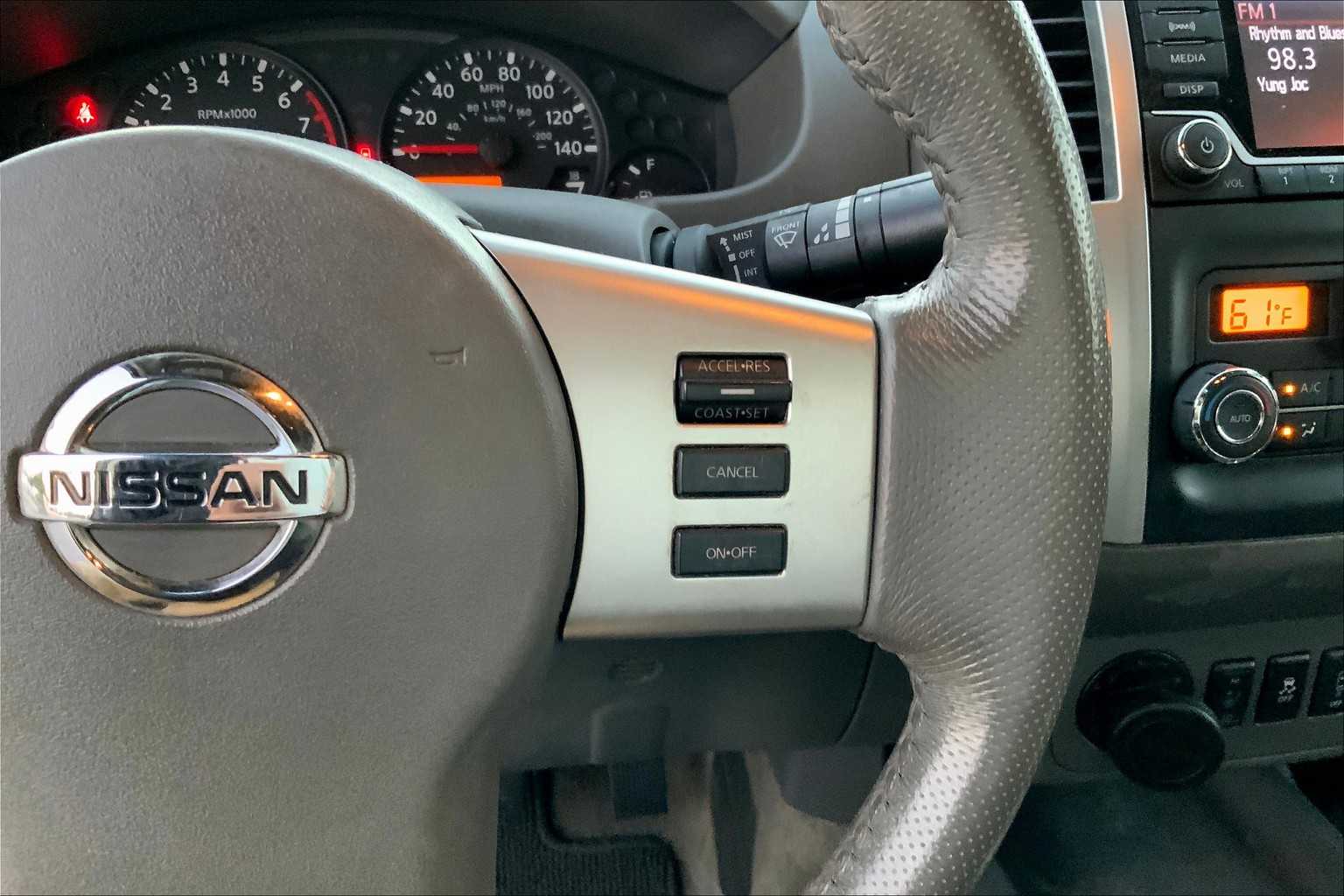 2017 Nissan Frontier SV photo 22