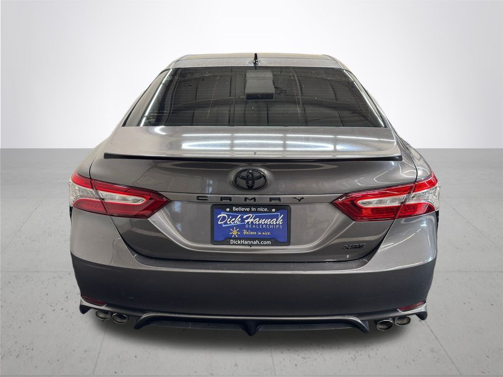2020 Toyota Camry XSE photo 4