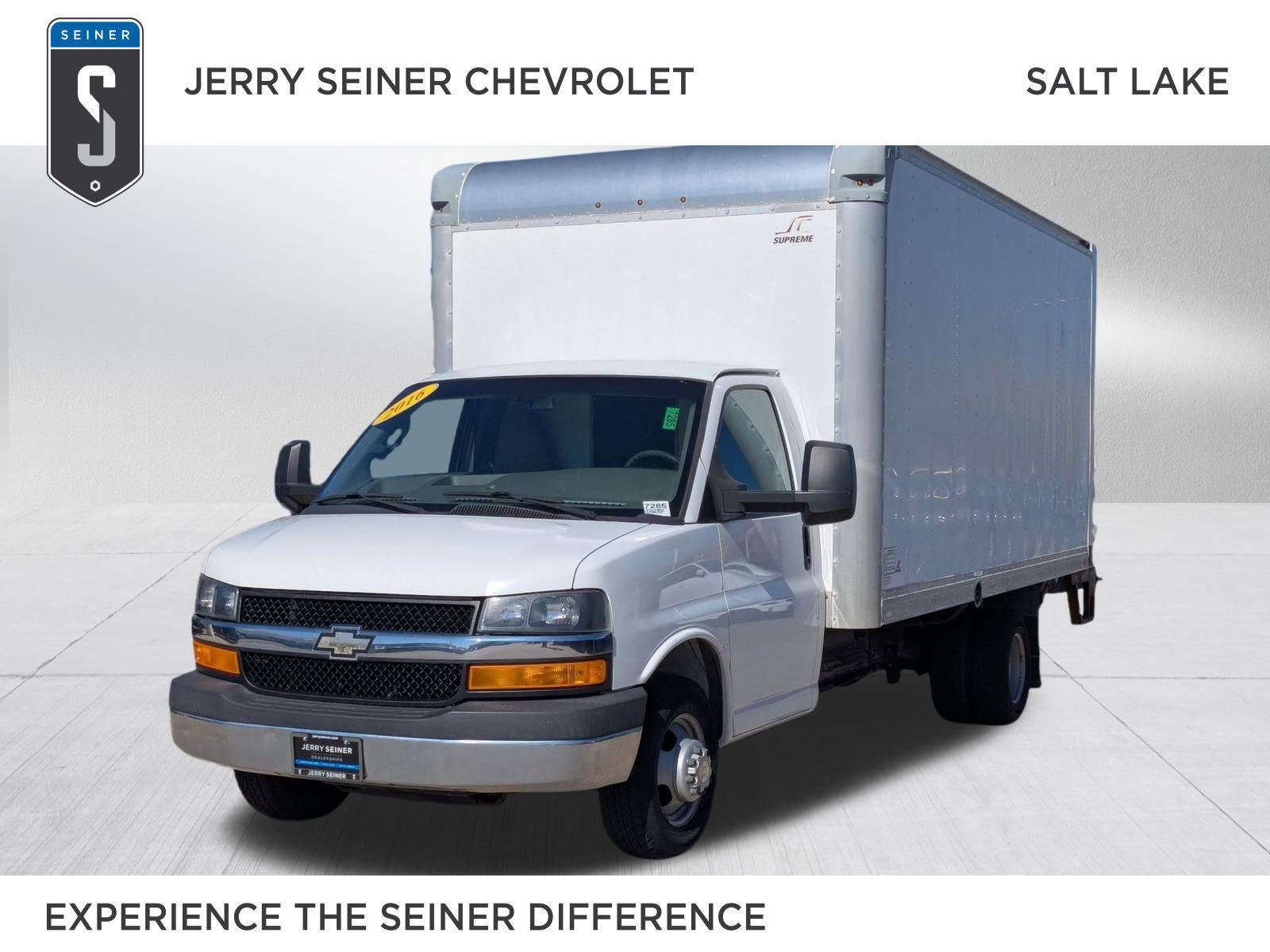 2016 Chevrolet Express Cutaway Base