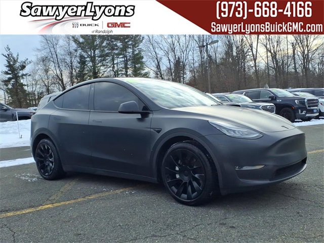 2022 Tesla Model Y Long Range's photo