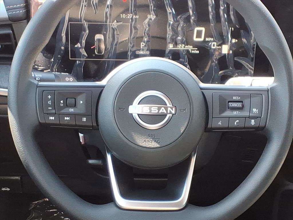 2026 Nissan Kicks SV photo 6