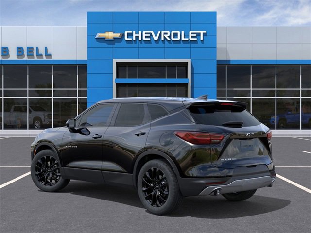 2025 Chevrolet Blazer 2LT photo 2