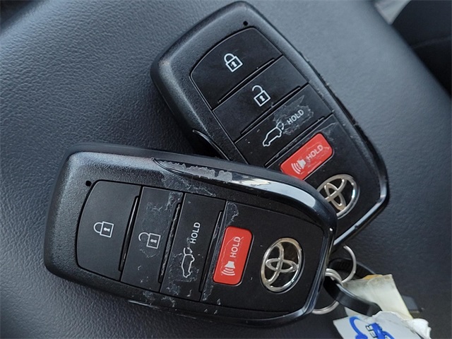 2024 Toyota Prius Limited photo 31