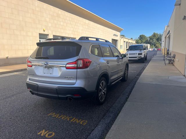 2022 Subaru Ascent Limited photo 4