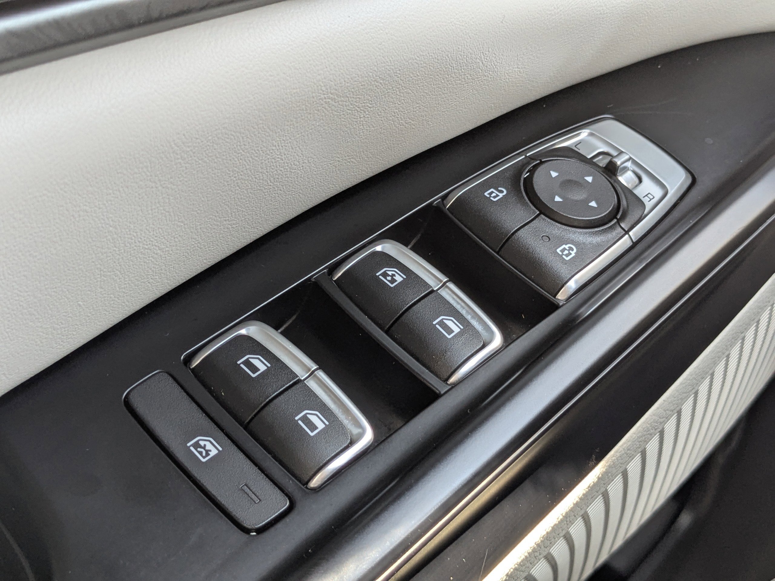 2022 Kia Carnival LXS photo 23