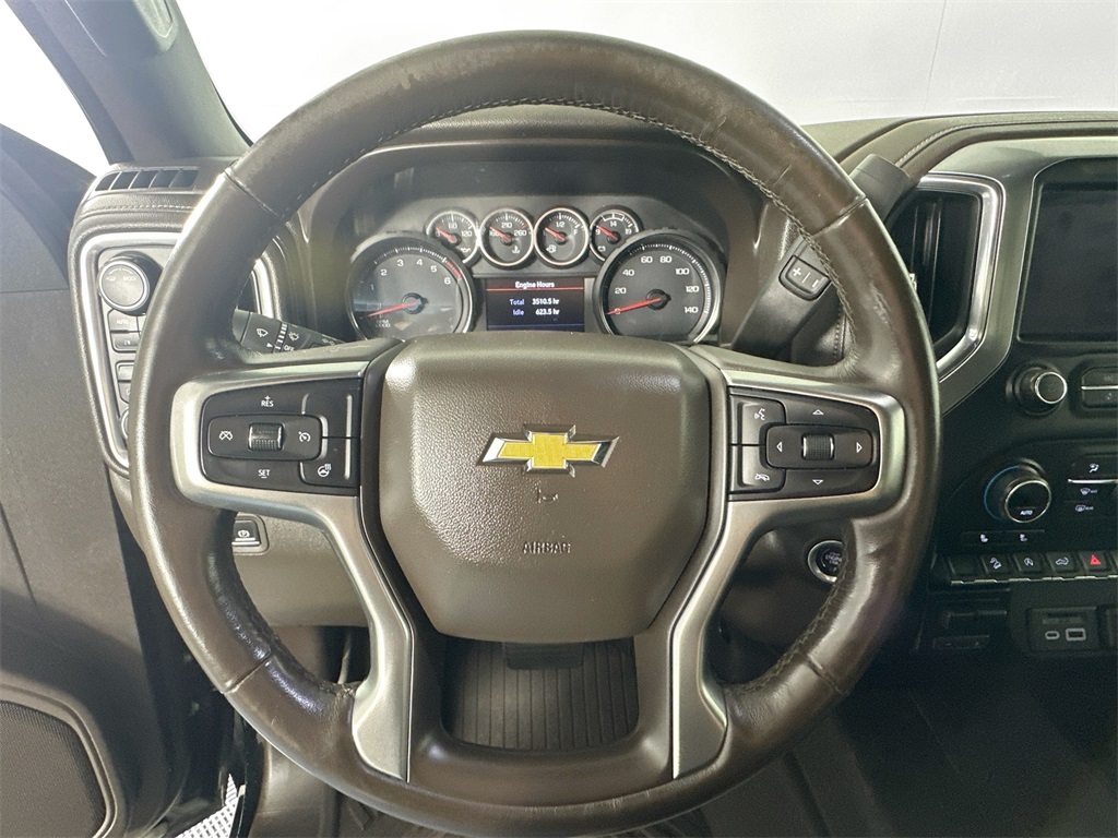 2020 Chevrolet Silverado 1500 LT photo 12