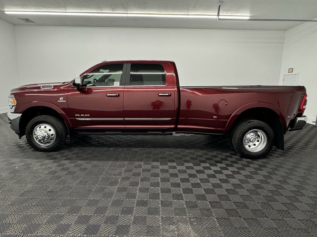 2021 Ram 3500 Limited photo 2