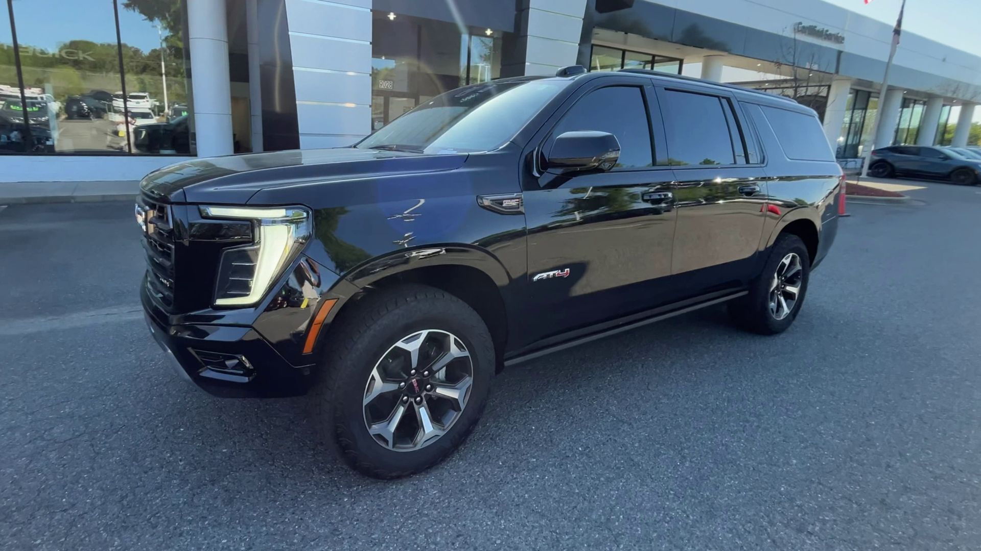 2025 Gmc Yukon XL AT4 Ultimate photo 28