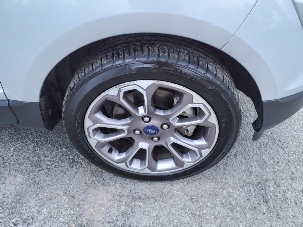 2021 Ford EcoSport Titanium photo 6