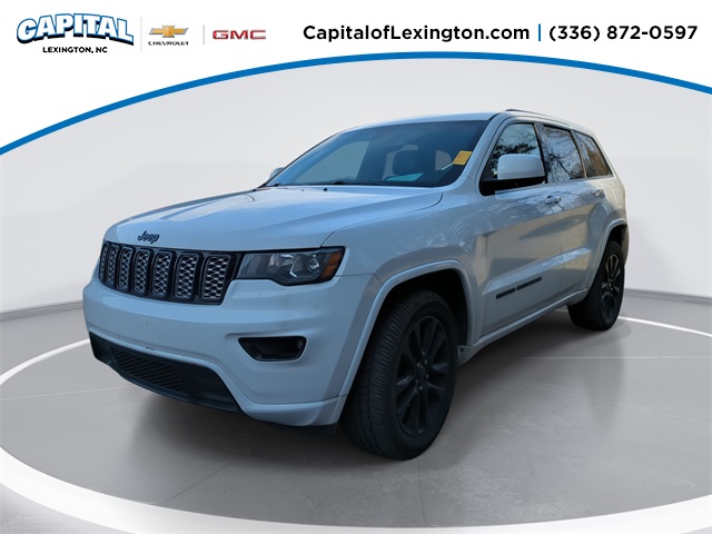2018 Jeep Grand Cherokee Altitude's photo