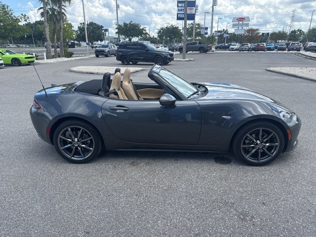 2017 Mazda MX-5 Miata Miata Grand Touring photo 4