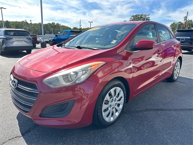 2017 Hyundai Elantra GT Base photo 7