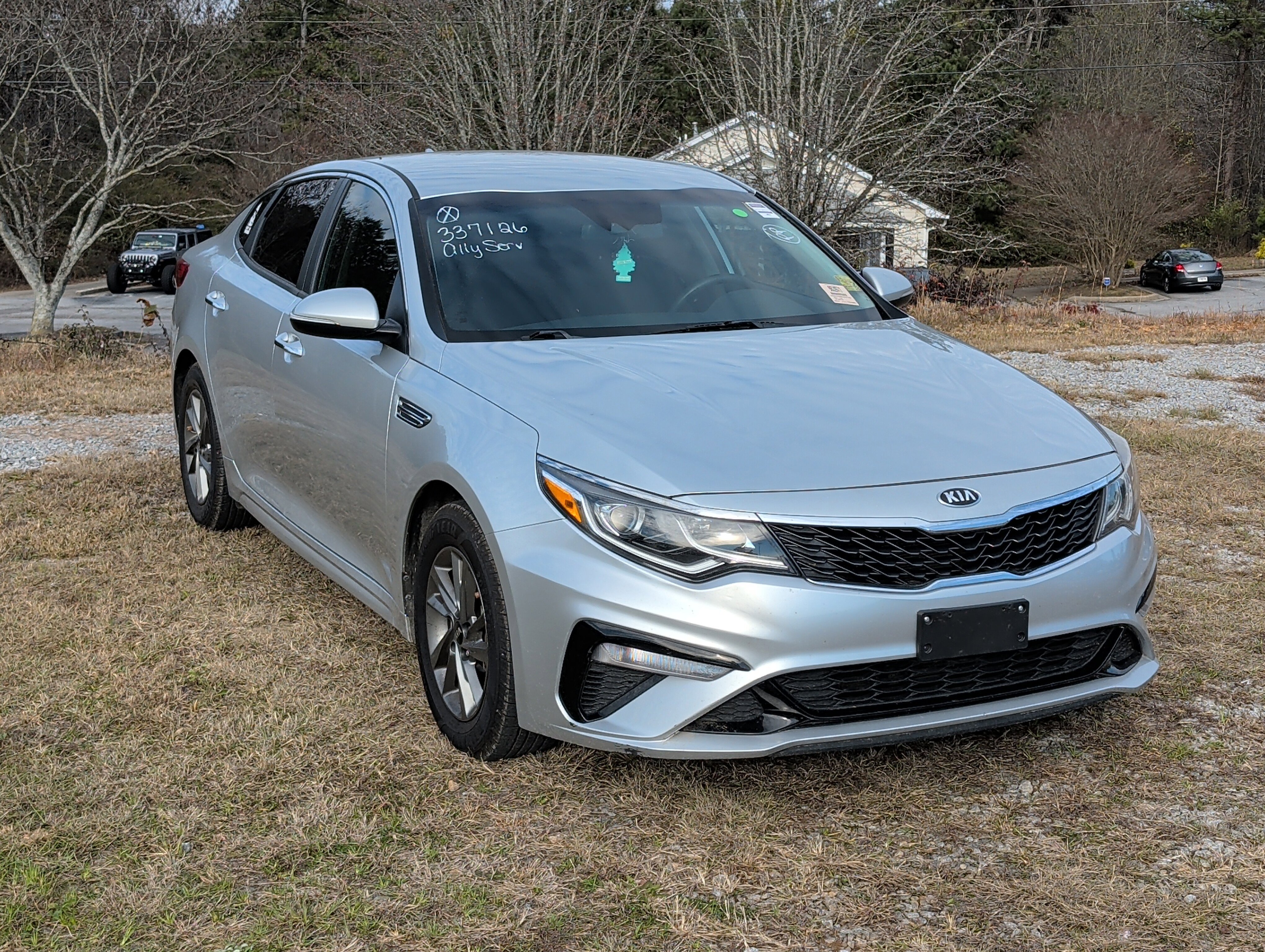 2019 Kia Optima LX's photo