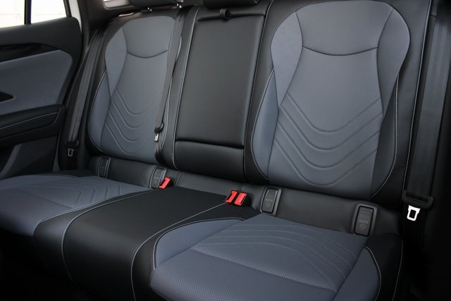 2025 Volkswagen Tiguan SE R-Line Black photo 3