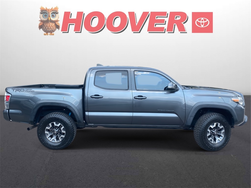 2020 Toyota Tacoma TRD Off-Road photo 2