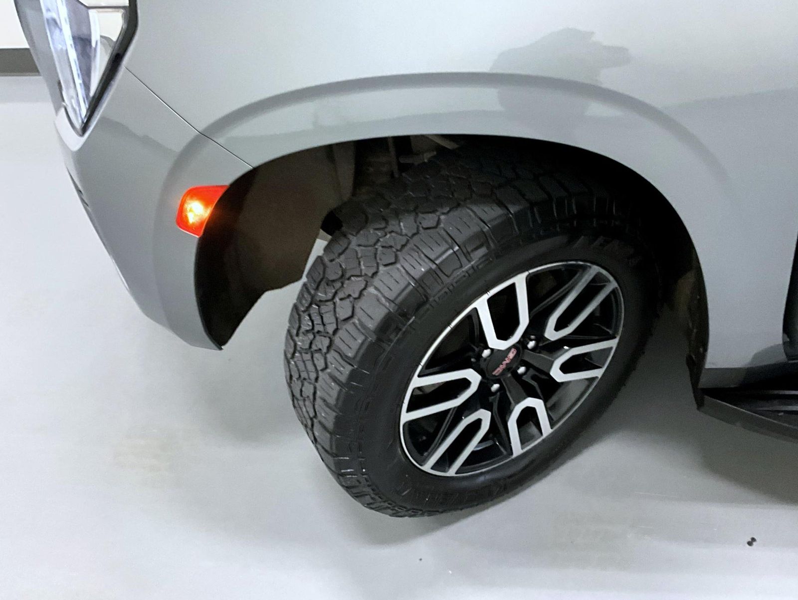 2023 Gmc Yukon AT4 photo 23