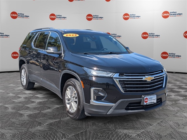 2022 Chevrolet Traverse 1LT photo 2
