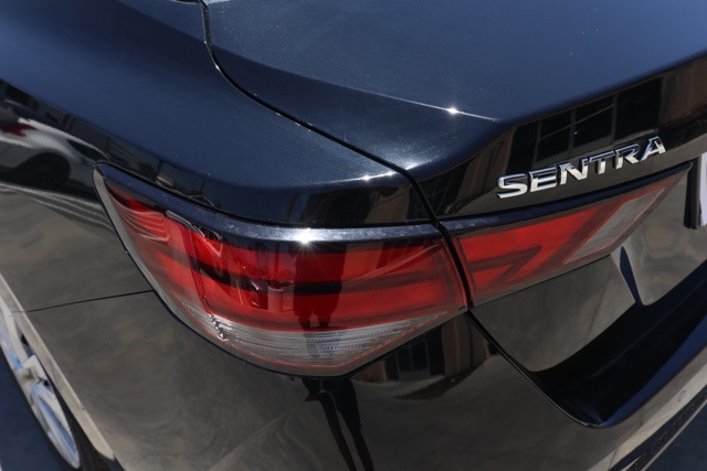 2025 Nissan Sentra S photo 6
