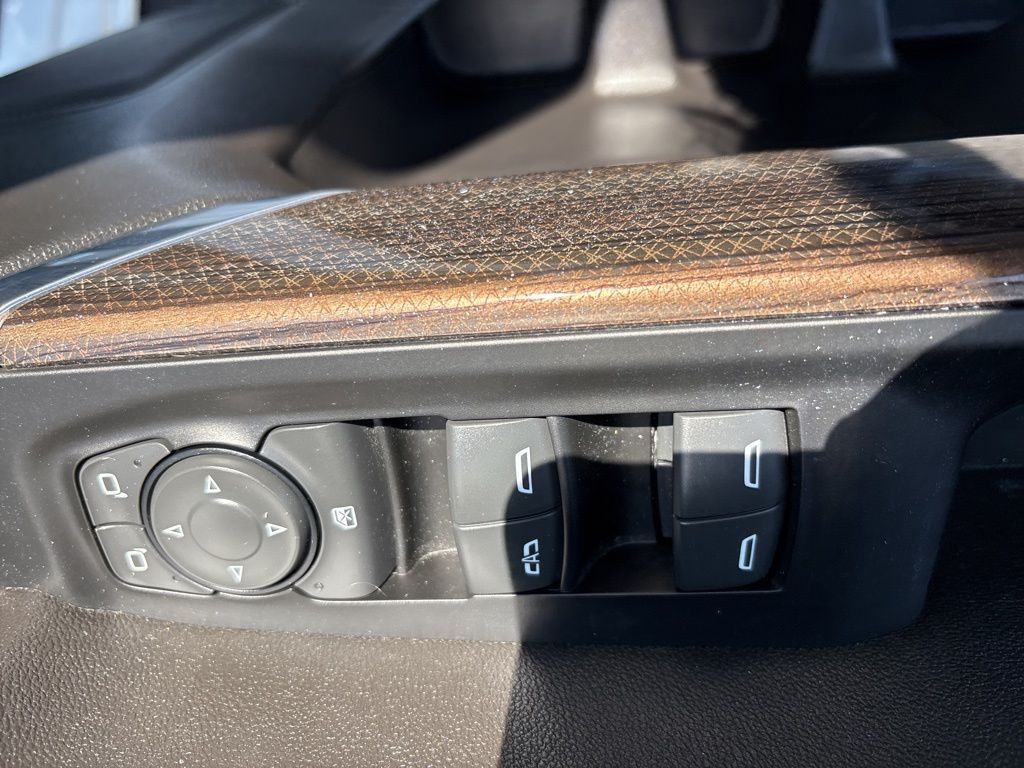 2021 Chevrolet Silverado 1500 RST photo 26