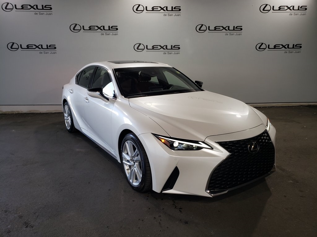 2025 Lexus IS 300 photo 3