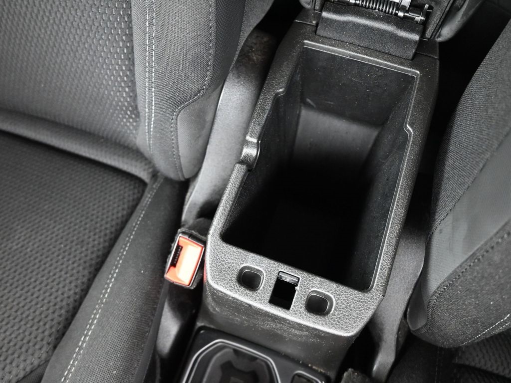 2023 Jeep Renegade Altitude photo 2