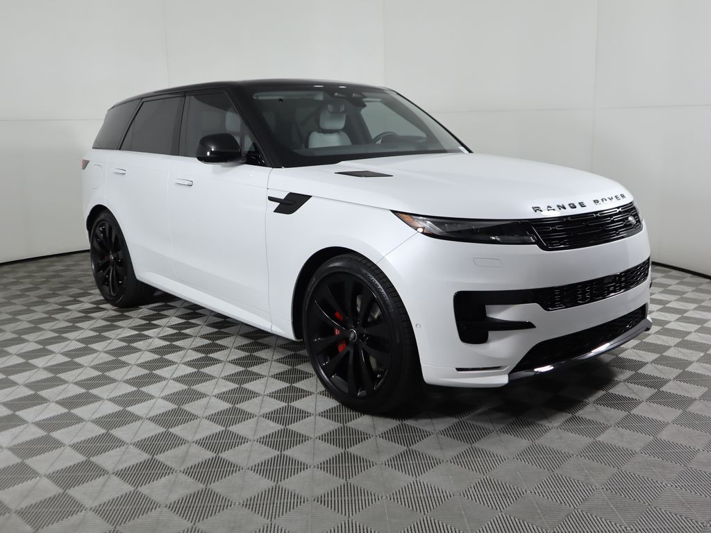 2025 Land Rover Range Rover Sport SE photo 3