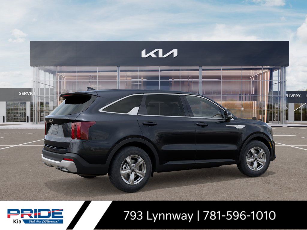 2026 Kia Sorento LX photo 5