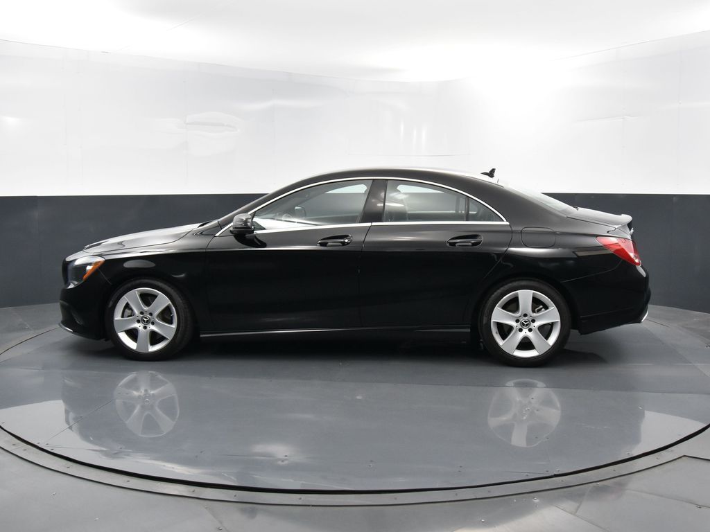 2019 Mercedes Benz CLA 250 photo 4