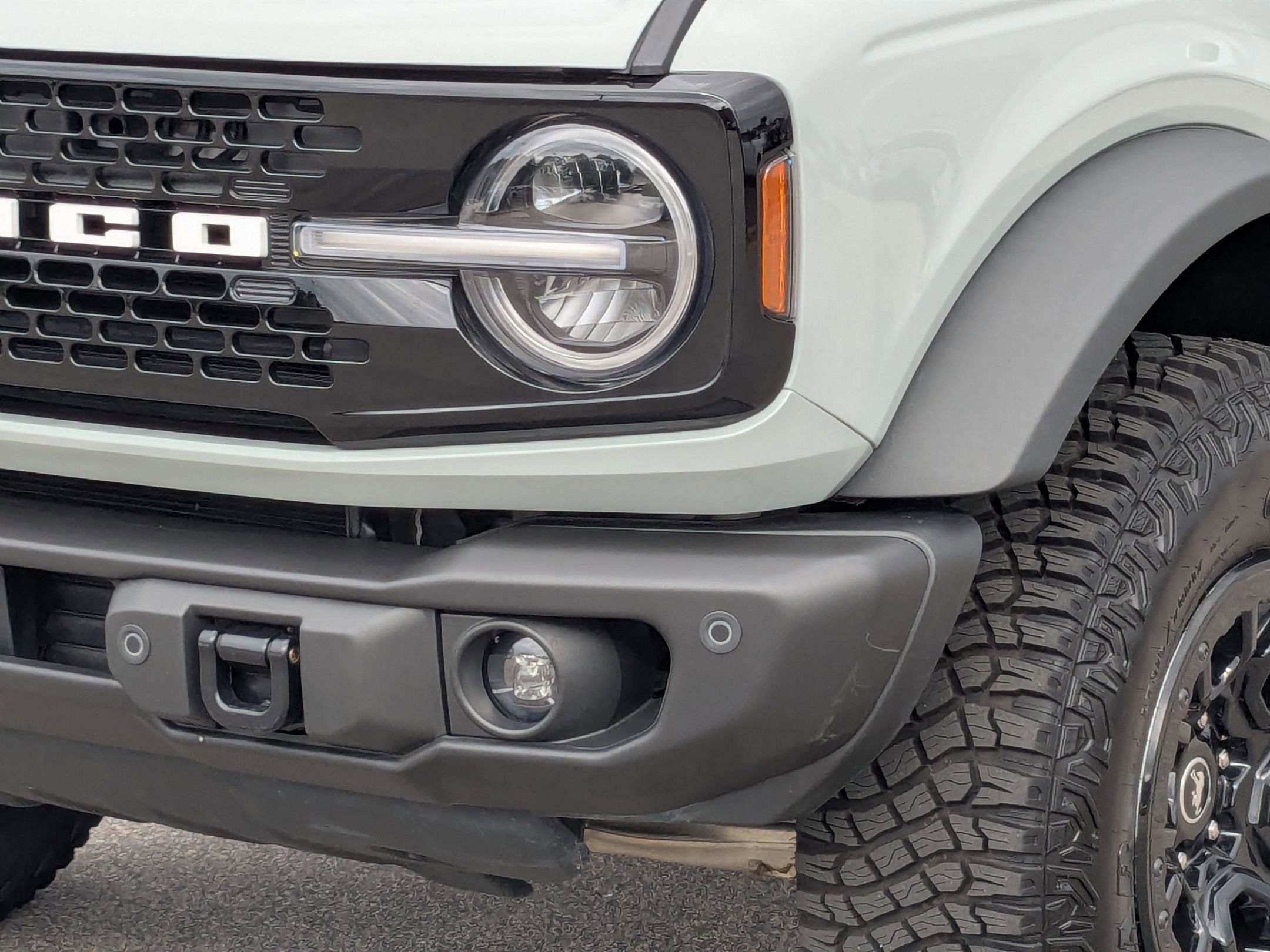 2023 Ford Bronco Wildtrak photo 2