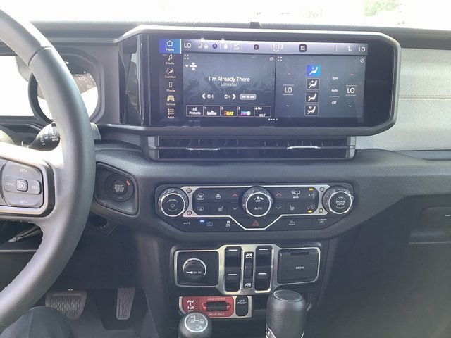 2024 Jeep Wrangler Willys 4xe photo 17