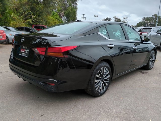 2024 Nissan Altima 2.5 SV photo 3