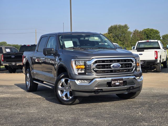 2022 Ford F-150 XLT photo 2