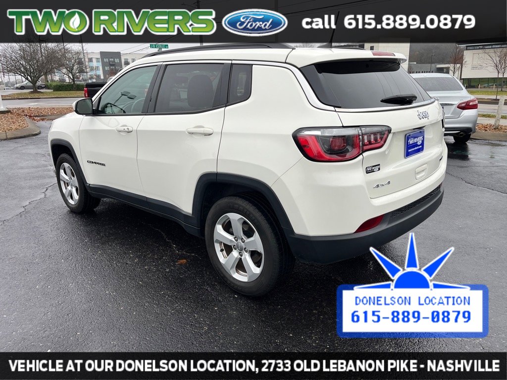 2019 Jeep Compass Latitude photo 2