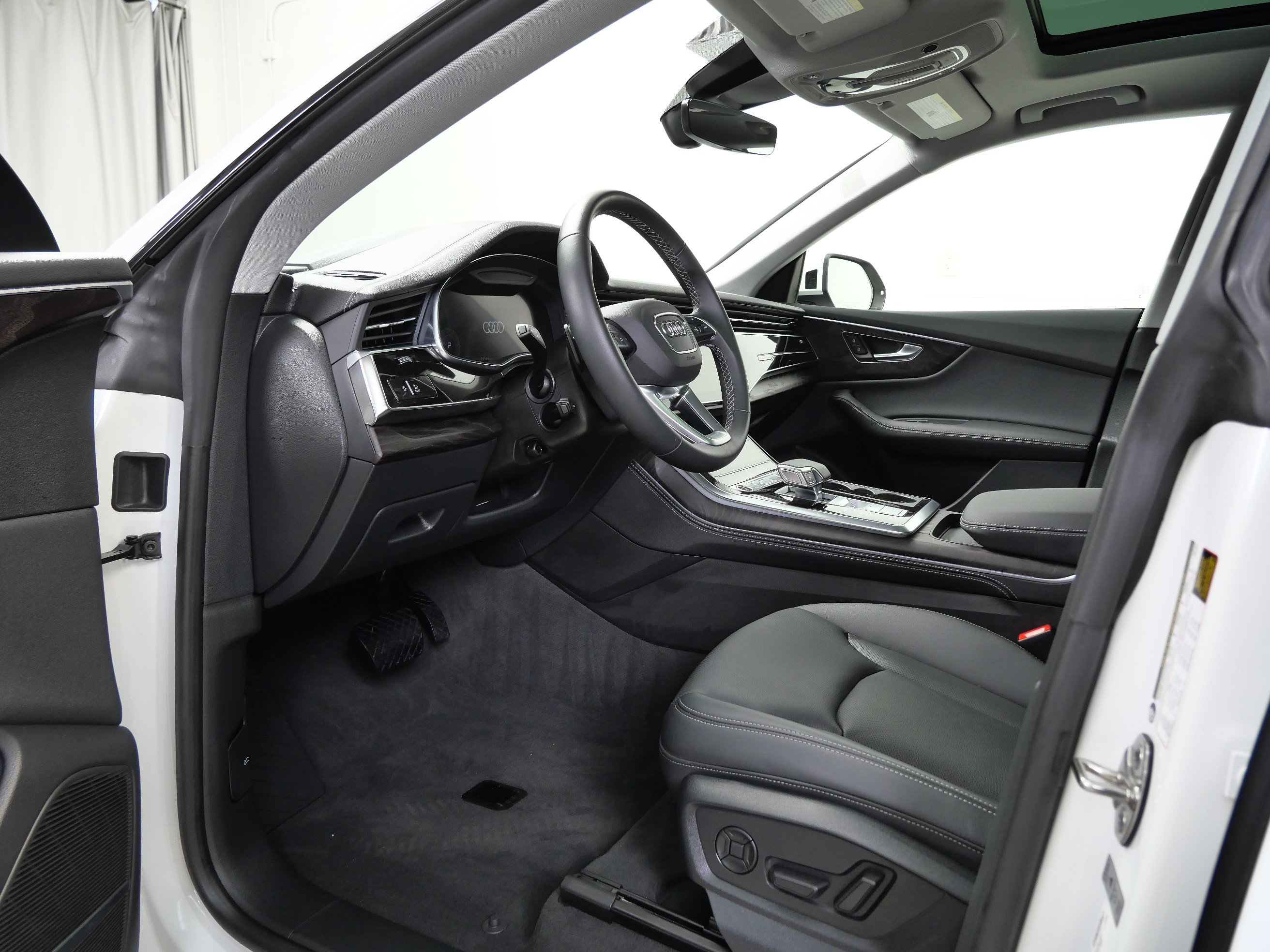 2023 Audi Q8 line Prestige photo 12