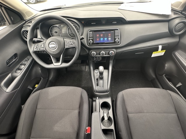 2025 Nissan Kicks Play S photo 23