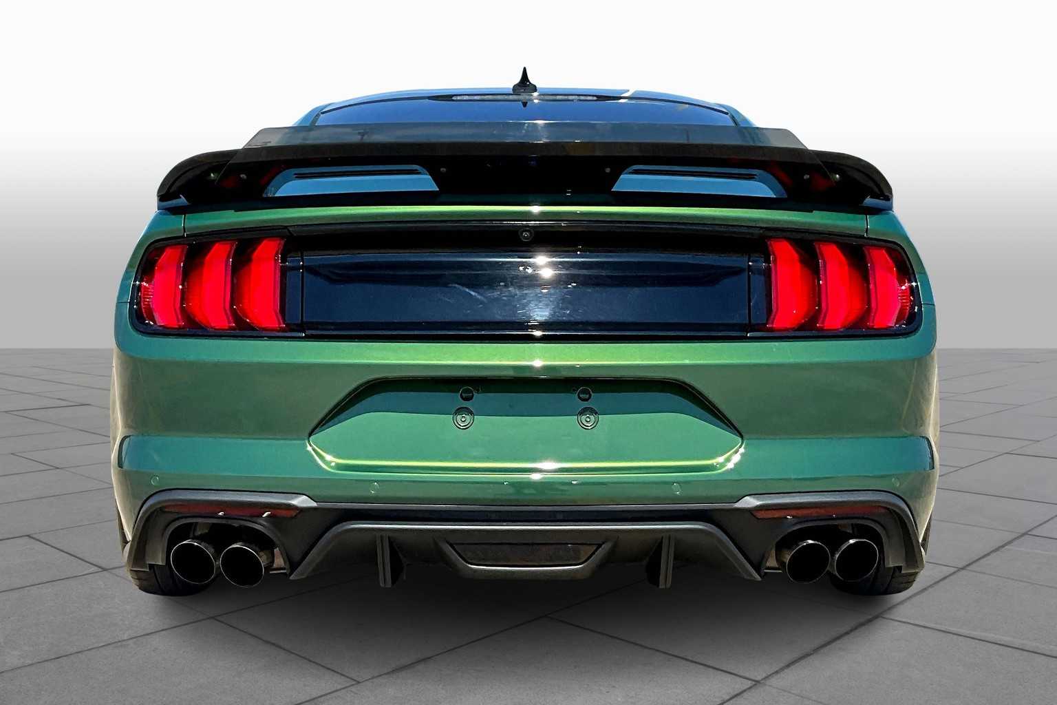2023 Ford Mustang GT photo 4