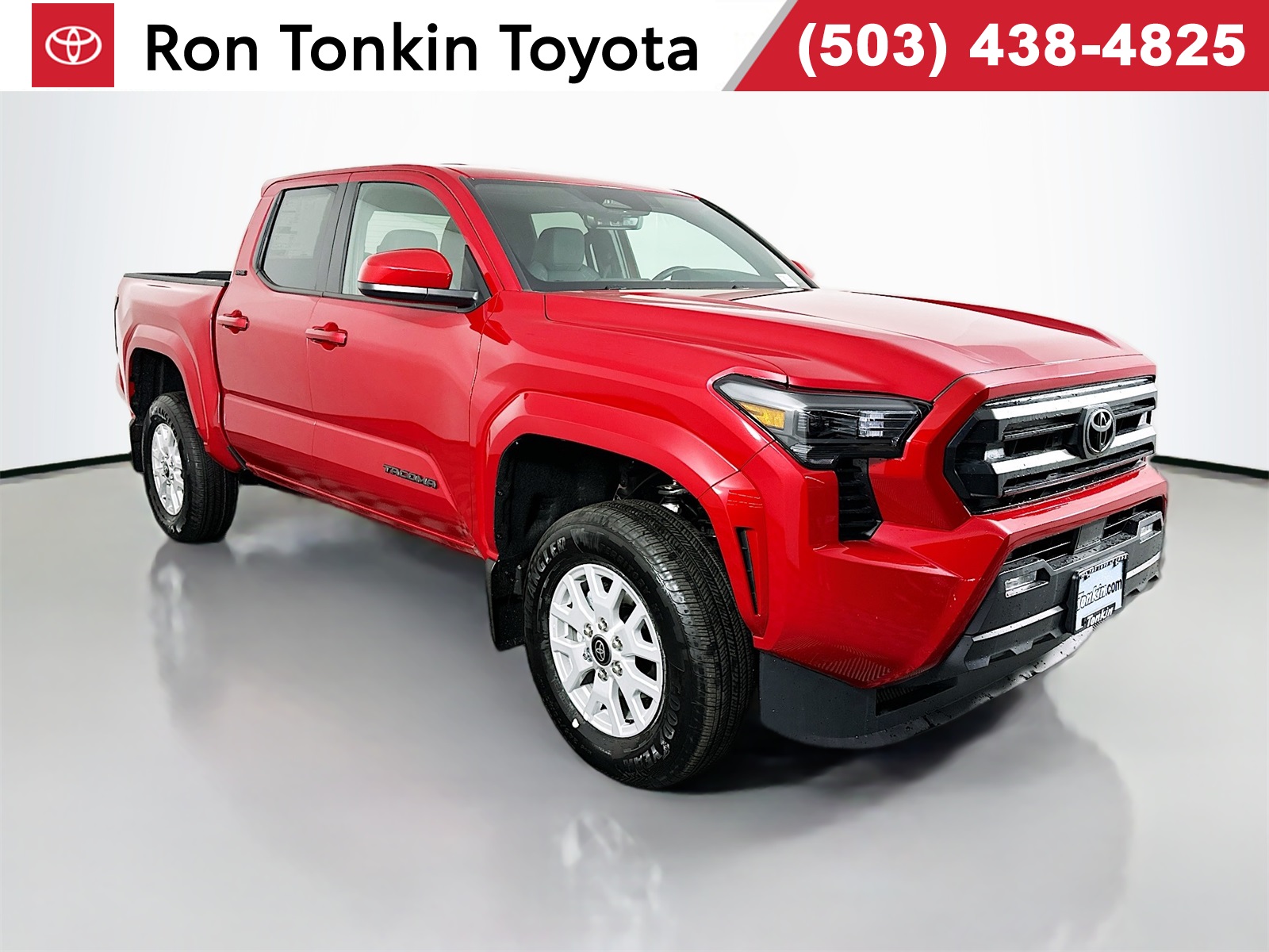 2025 Toyota Tacoma SR5's photo