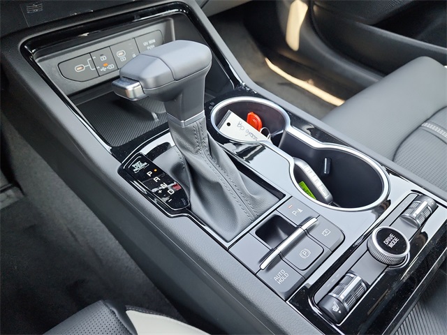 2026 Kia K5 GT-Line photo 21