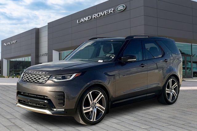 2023 Land Rover Discovery Metropolitan Edition