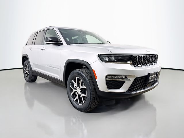 2025 Jeep Grand Cherokee Limited's photo