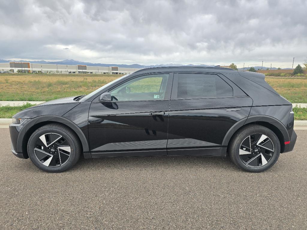 2025 Hyundai Ioniq 5 SEL photo 2