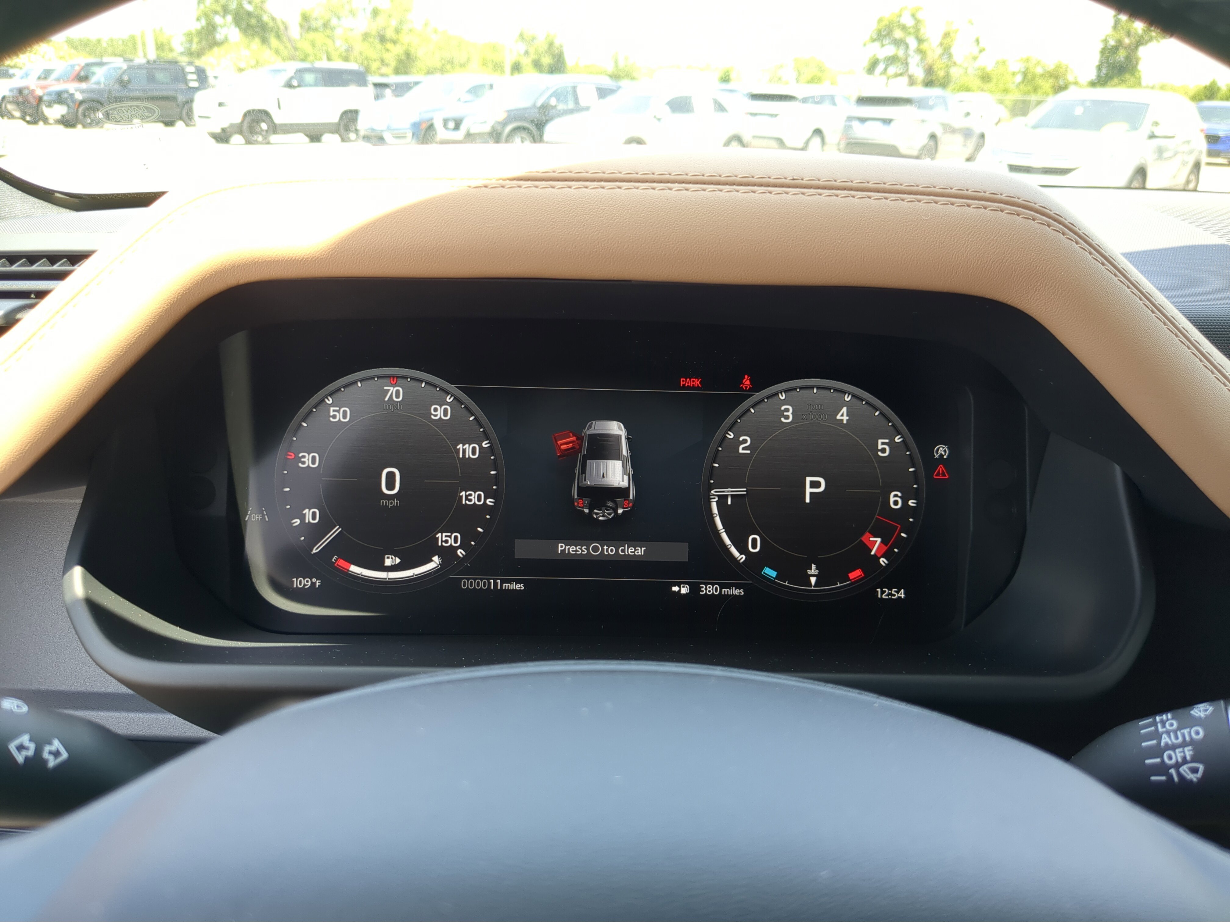 2025 Land Rover Defender X-Dynamic SE photo 21