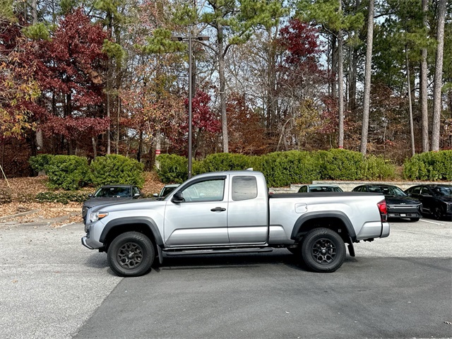 2021 Toyota Tacoma SR photo 2