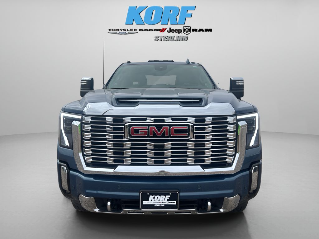 2024 Gmc Sierra 2500 Denali photo 2